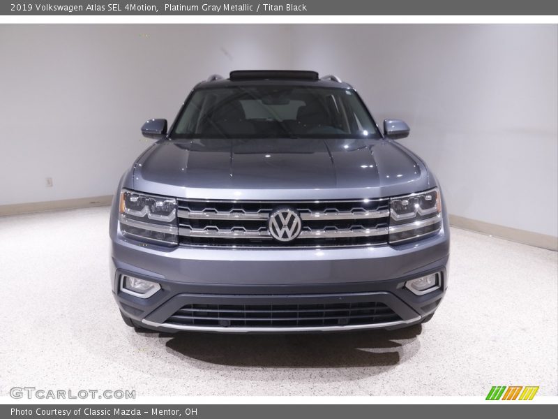 Platinum Gray Metallic / Titan Black 2019 Volkswagen Atlas SEL 4Motion