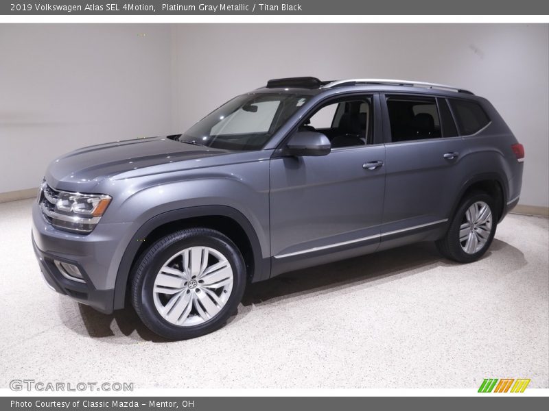 Platinum Gray Metallic / Titan Black 2019 Volkswagen Atlas SEL 4Motion