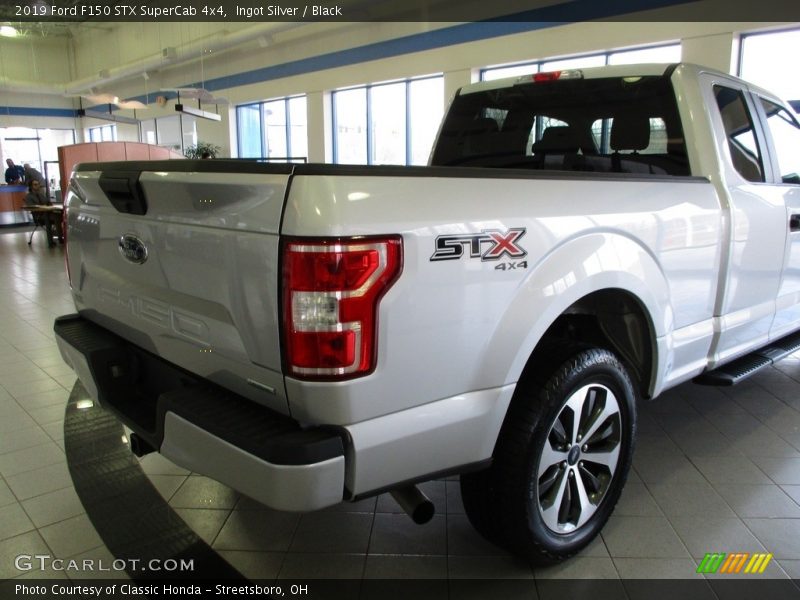 Ingot Silver / Black 2019 Ford F150 STX SuperCab 4x4