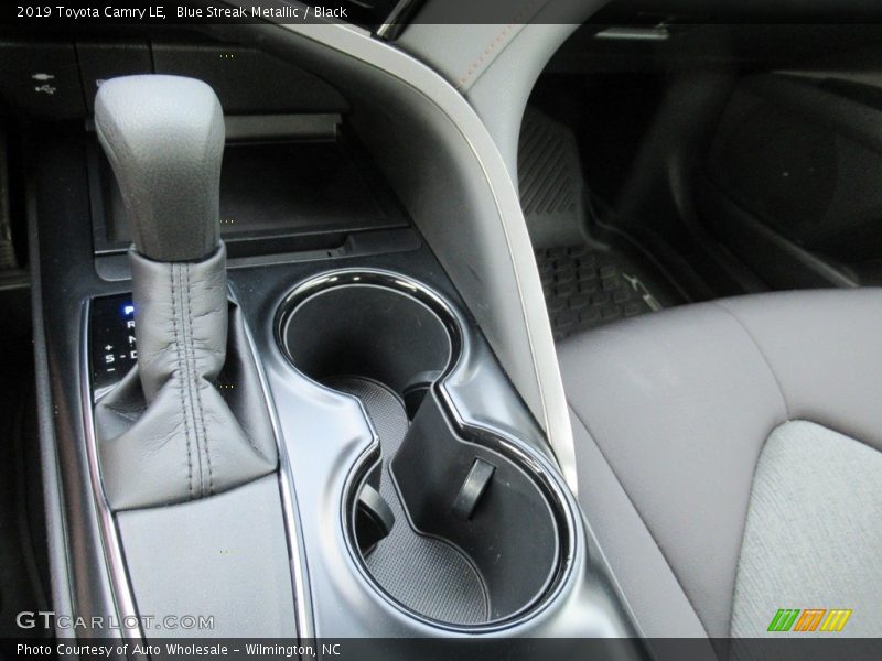 Blue Streak Metallic / Black 2019 Toyota Camry LE