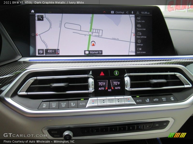 Dark Graphite Metallic / Ivory White 2021 BMW X5 M50i