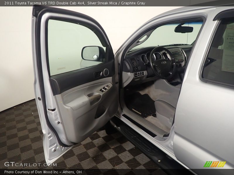 Silver Streak Mica / Graphite Gray 2011 Toyota Tacoma V6 TRD Double Cab 4x4
