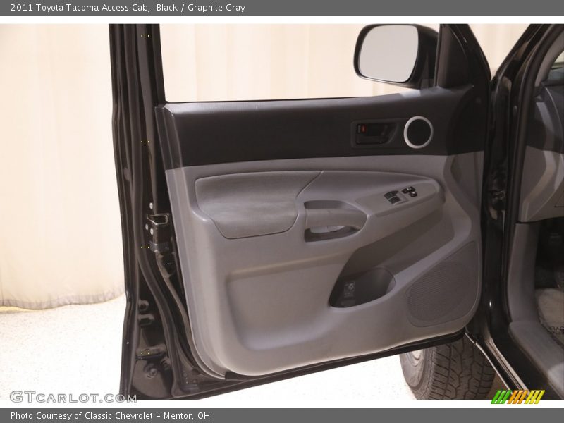 Black / Graphite Gray 2011 Toyota Tacoma Access Cab