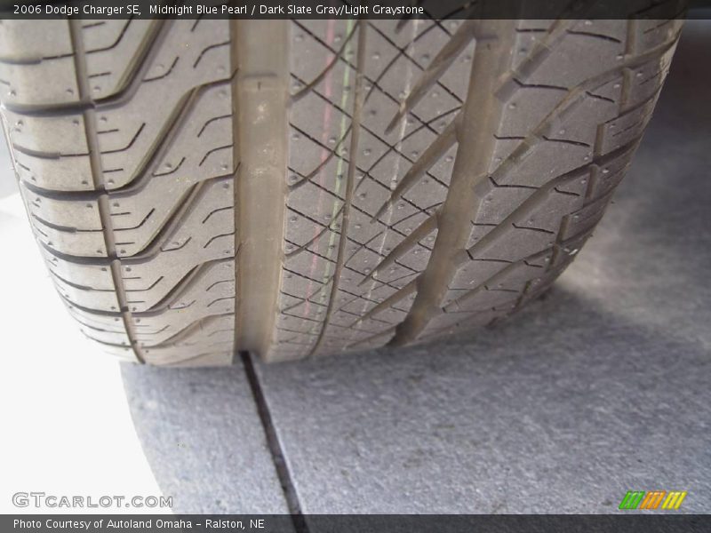 Midnight Blue Pearl / Dark Slate Gray/Light Graystone 2006 Dodge Charger SE