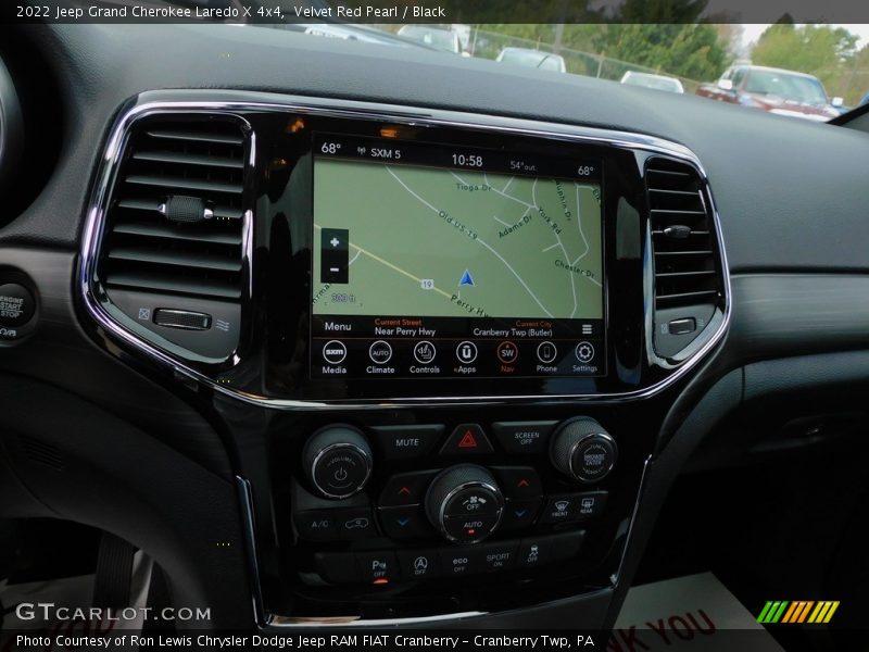 Velvet Red Pearl / Black 2022 Jeep Grand Cherokee Laredo X 4x4