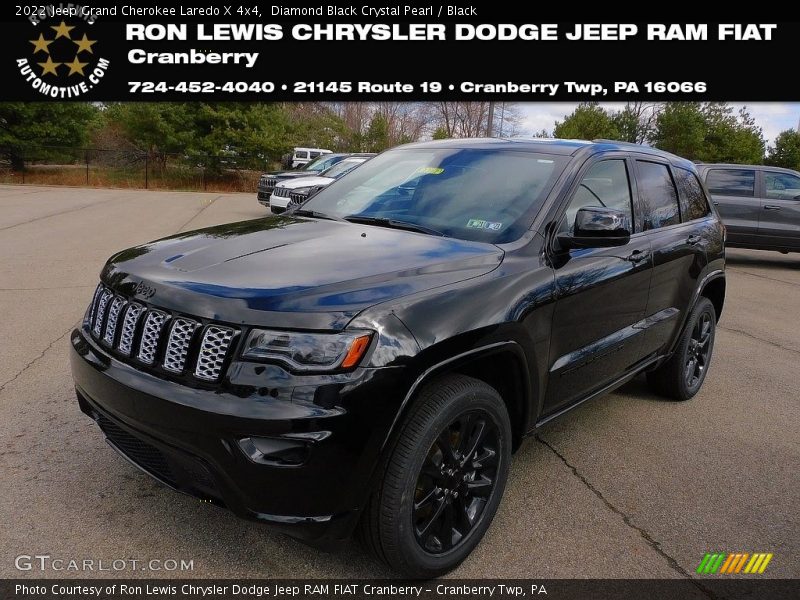 Diamond Black Crystal Pearl / Black 2022 Jeep Grand Cherokee Laredo X 4x4