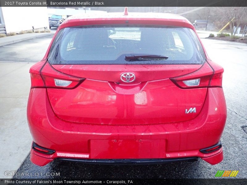 Barcelona Red Metallic / Black 2017 Toyota Corolla iM