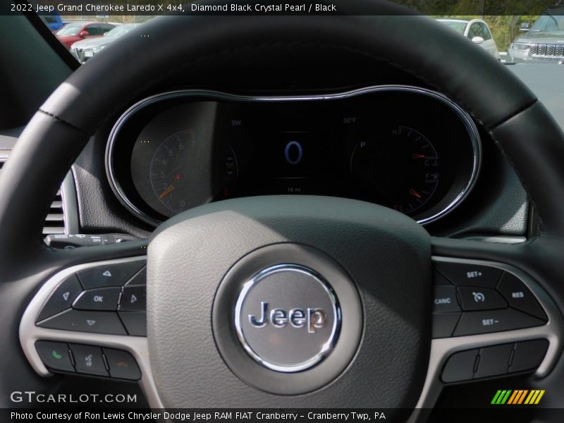 Diamond Black Crystal Pearl / Black 2022 Jeep Grand Cherokee Laredo X 4x4