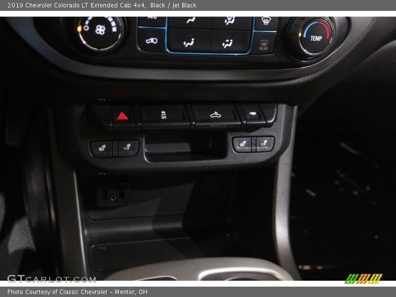 Black / Jet Black 2019 Chevrolet Colorado LT Extended Cab 4x4