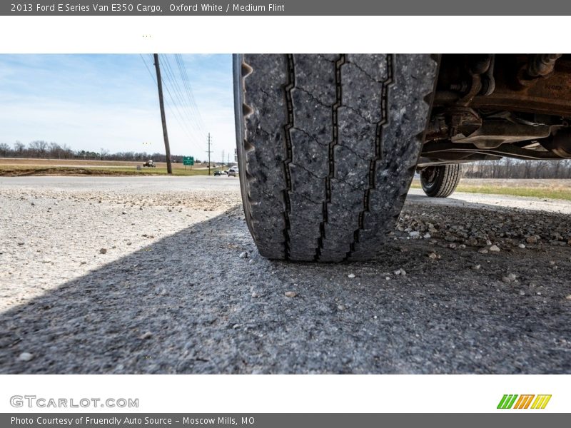 Oxford White / Medium Flint 2013 Ford E Series Van E350 Cargo
