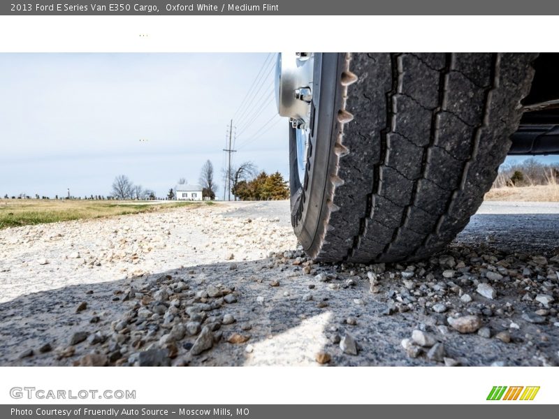 Oxford White / Medium Flint 2013 Ford E Series Van E350 Cargo