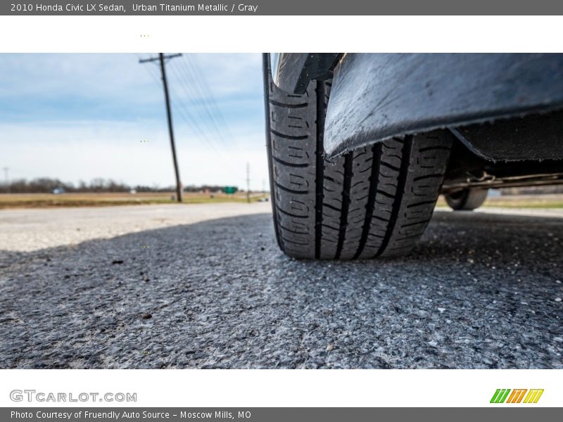 Urban Titanium Metallic / Gray 2010 Honda Civic LX Sedan