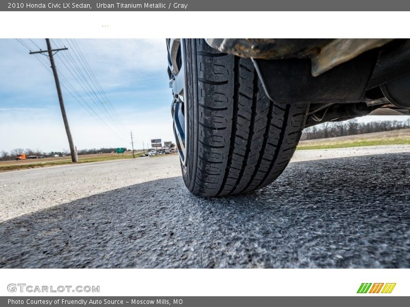 Urban Titanium Metallic / Gray 2010 Honda Civic LX Sedan