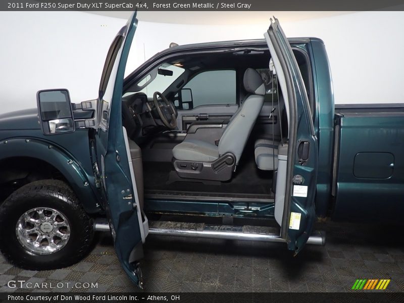 Forest Green Metallic / Steel Gray 2011 Ford F250 Super Duty XLT SuperCab 4x4
