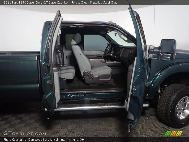 Forest Green Metallic / Steel Gray 2011 Ford F250 Super Duty XLT SuperCab 4x4