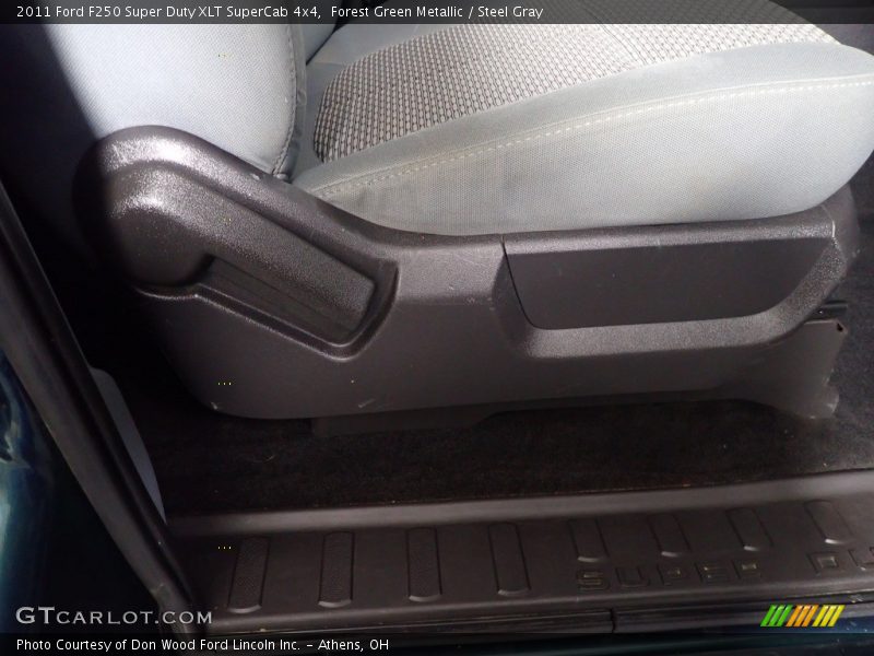 Forest Green Metallic / Steel Gray 2011 Ford F250 Super Duty XLT SuperCab 4x4