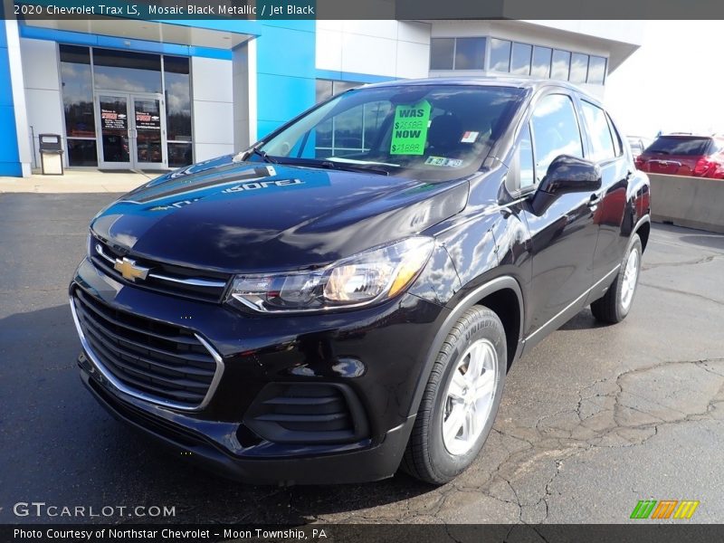 Mosaic Black Metallic / Jet Black 2020 Chevrolet Trax LS