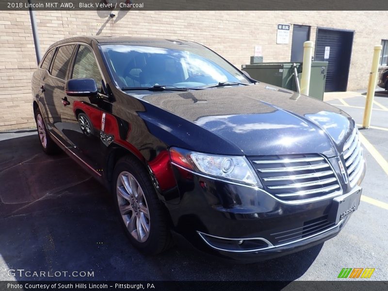 Black Velvet / Charcoal 2018 Lincoln MKT AWD