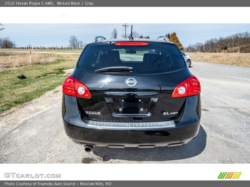 Wicked Black / Gray 2010 Nissan Rogue S AWD