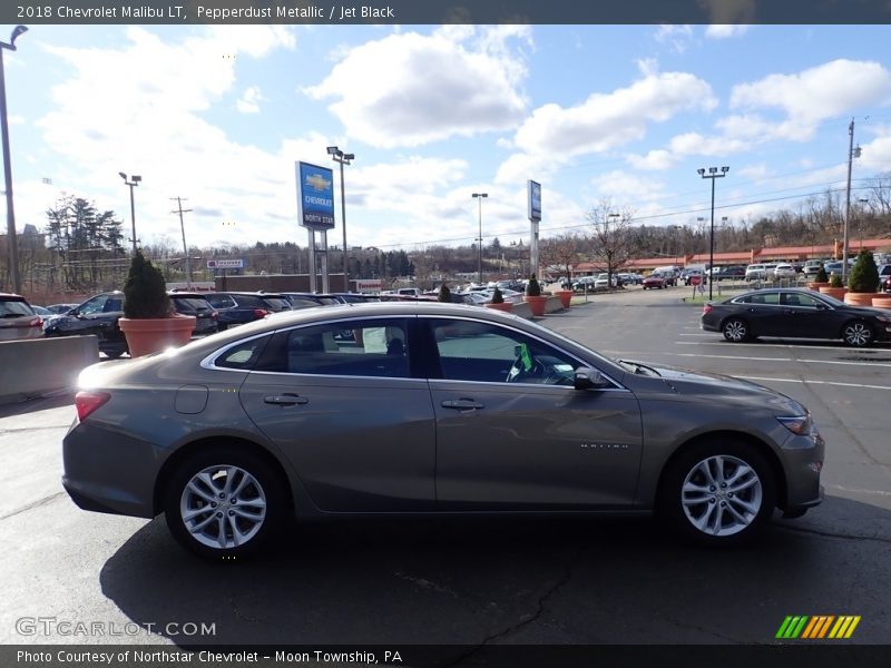 Pepperdust Metallic / Jet Black 2018 Chevrolet Malibu LT