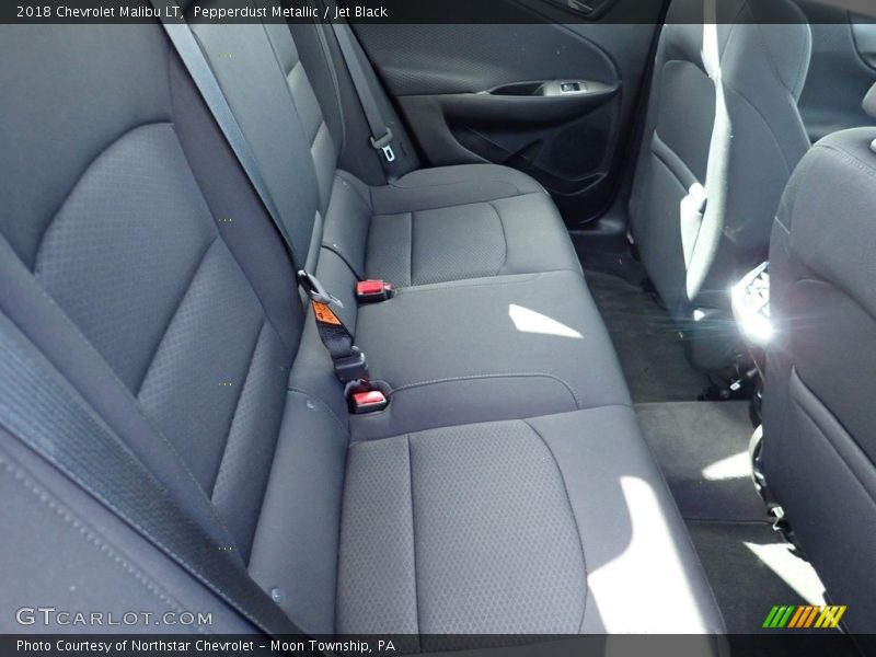 Pepperdust Metallic / Jet Black 2018 Chevrolet Malibu LT