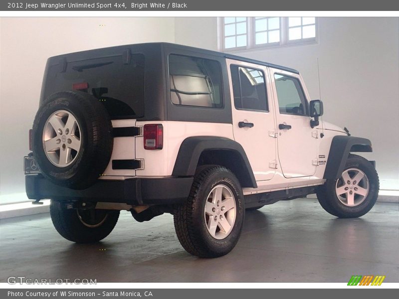 Bright White / Black 2012 Jeep Wrangler Unlimited Sport 4x4