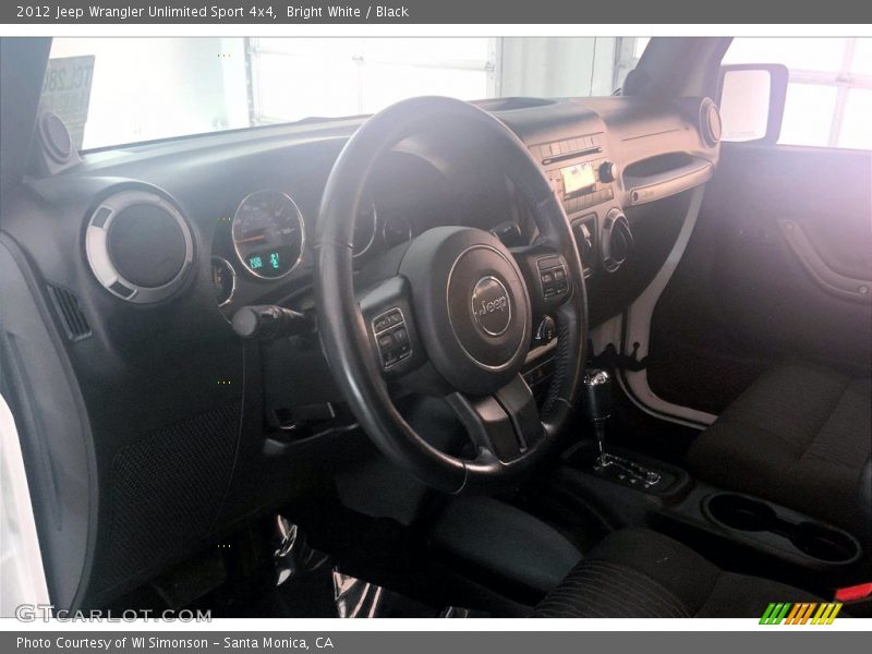 Bright White / Black 2012 Jeep Wrangler Unlimited Sport 4x4