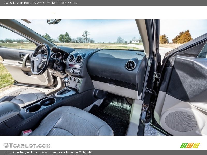 Wicked Black / Gray 2010 Nissan Rogue S AWD