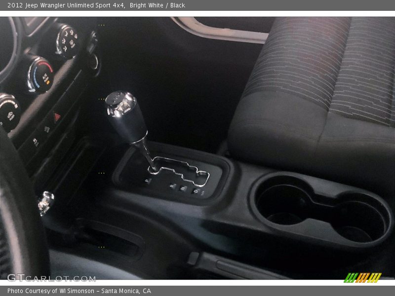 Bright White / Black 2012 Jeep Wrangler Unlimited Sport 4x4