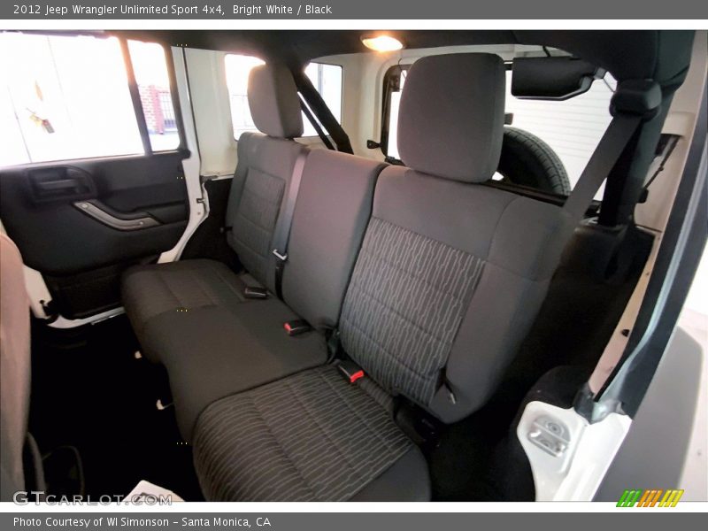 Bright White / Black 2012 Jeep Wrangler Unlimited Sport 4x4