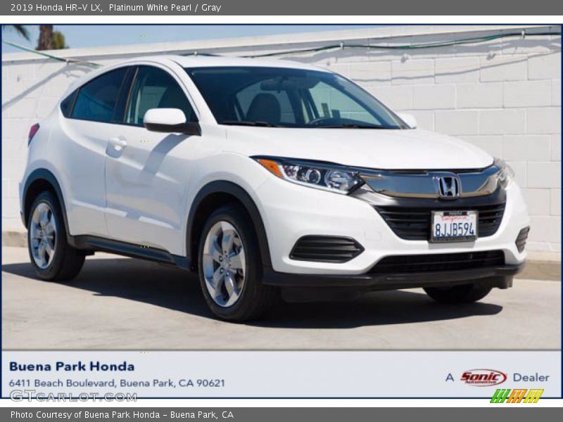 Platinum White Pearl / Gray 2019 Honda HR-V LX