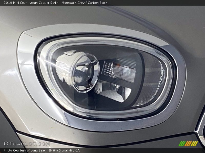 Moonwalk Grey / Carbon Black 2019 Mini Countryman Cooper S All4
