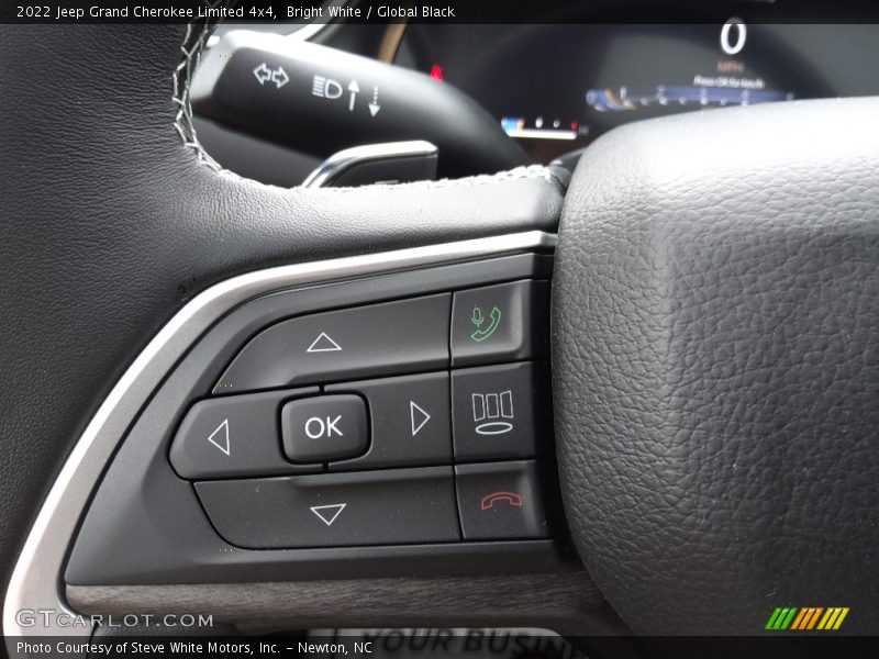  2022 Grand Cherokee Limited 4x4 Steering Wheel