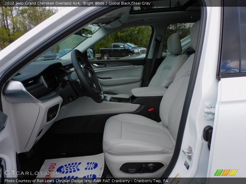 Bright White / Global Black/Steel Gray 2022 Jeep Grand Cherokee Overland 4x4