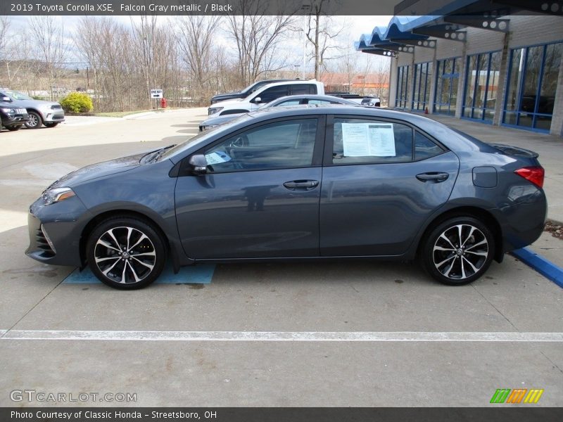 Falcon Gray metallic / Black 2019 Toyota Corolla XSE
