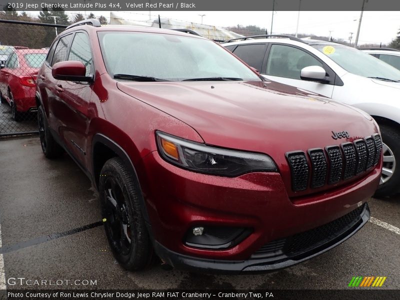 Velvet Red Pearl / Black 2019 Jeep Cherokee Latitude Plus 4x4