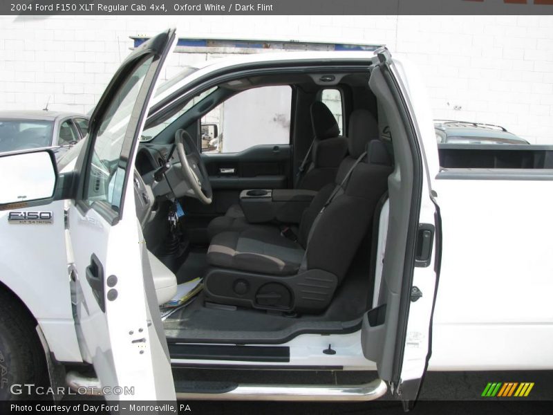 Oxford White / Dark Flint 2004 Ford F150 XLT Regular Cab 4x4