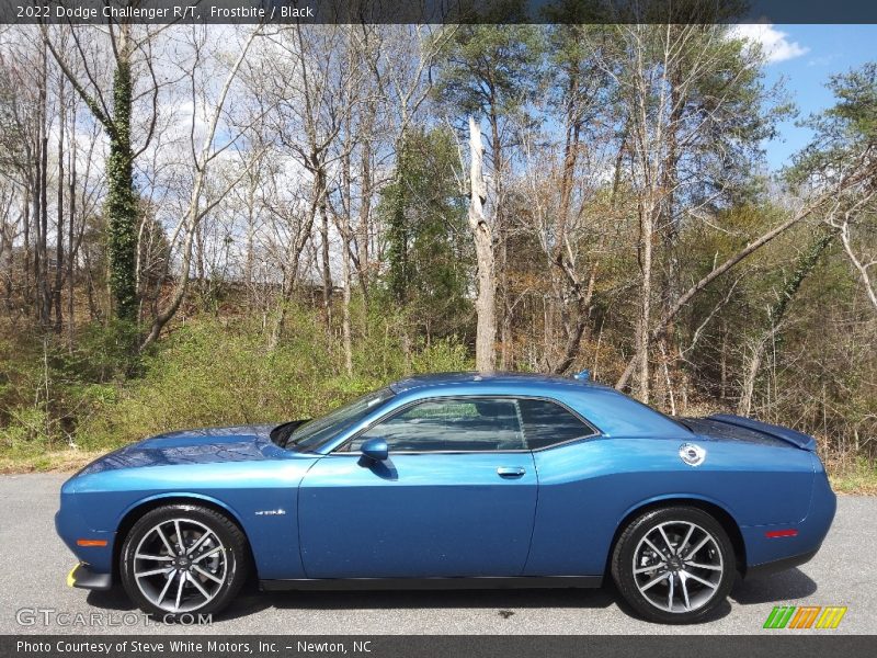 Frostbite / Black 2022 Dodge Challenger R/T