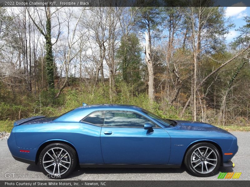 Frostbite / Black 2022 Dodge Challenger R/T