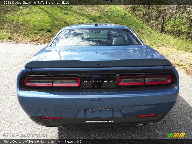 Frostbite / Black 2022 Dodge Challenger R/T