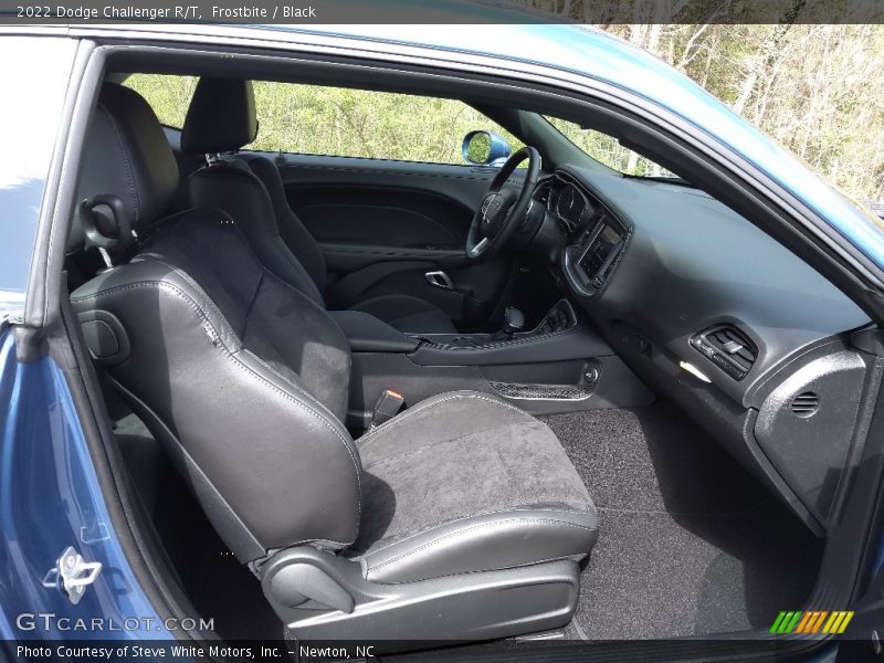Frostbite / Black 2022 Dodge Challenger R/T