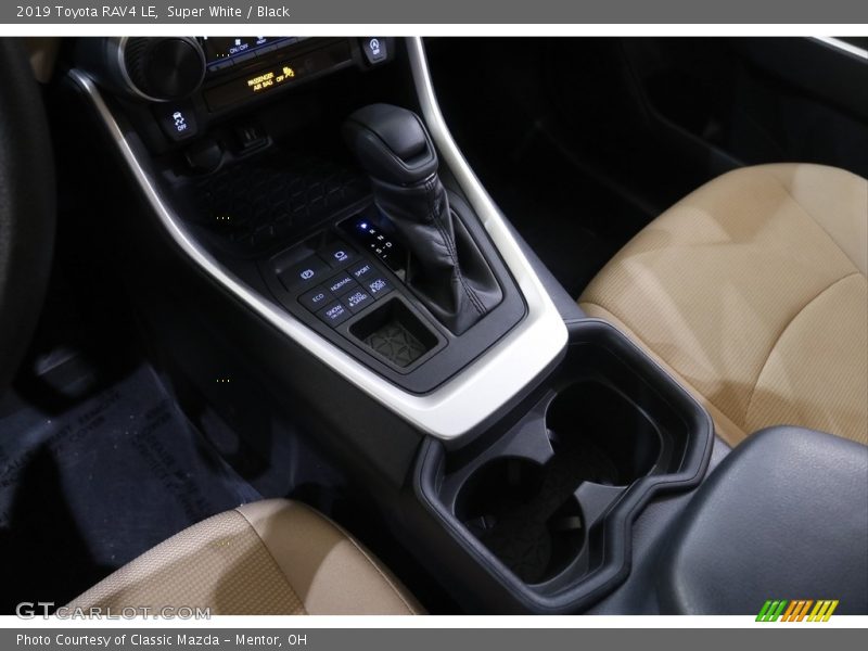 Super White / Black 2019 Toyota RAV4 LE