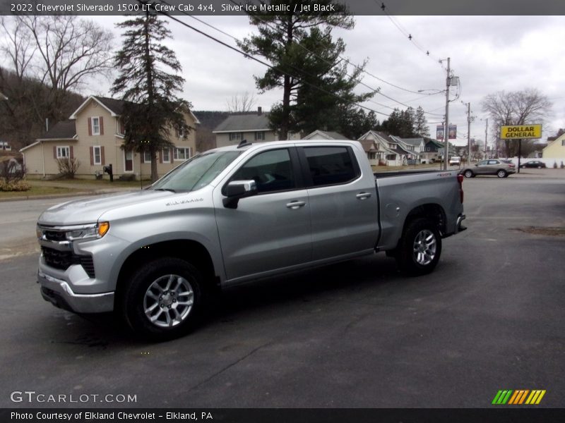 Silver Ice Metallic / Jet Black 2022 Chevrolet Silverado 1500 LT Crew Cab 4x4