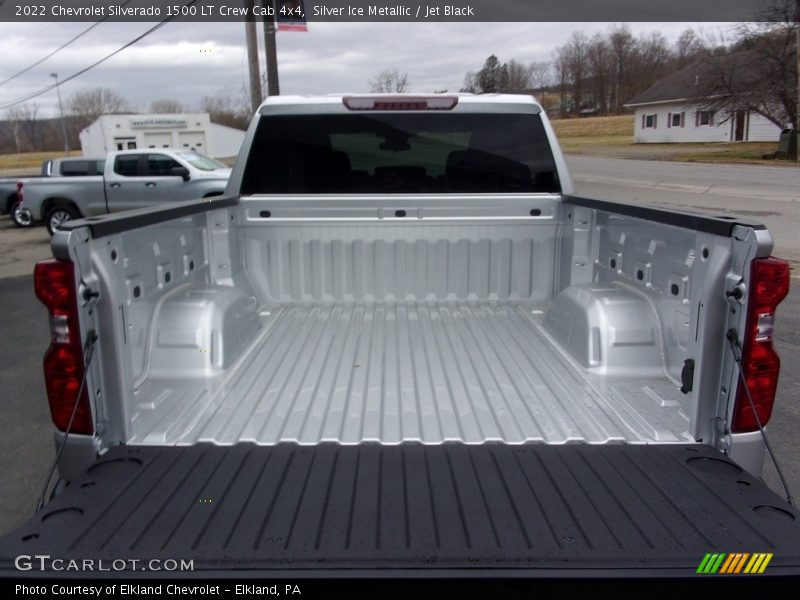 Silver Ice Metallic / Jet Black 2022 Chevrolet Silverado 1500 LT Crew Cab 4x4