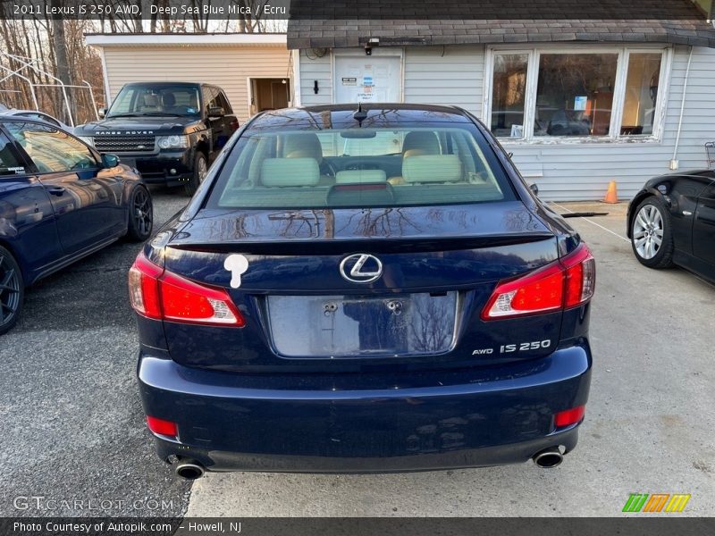 Deep Sea Blue Mica / Ecru 2011 Lexus IS 250 AWD