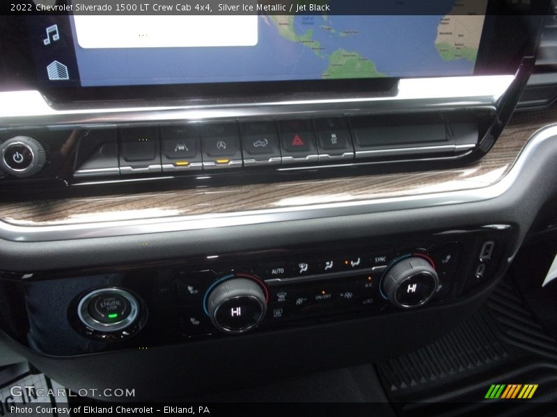 Silver Ice Metallic / Jet Black 2022 Chevrolet Silverado 1500 LT Crew Cab 4x4