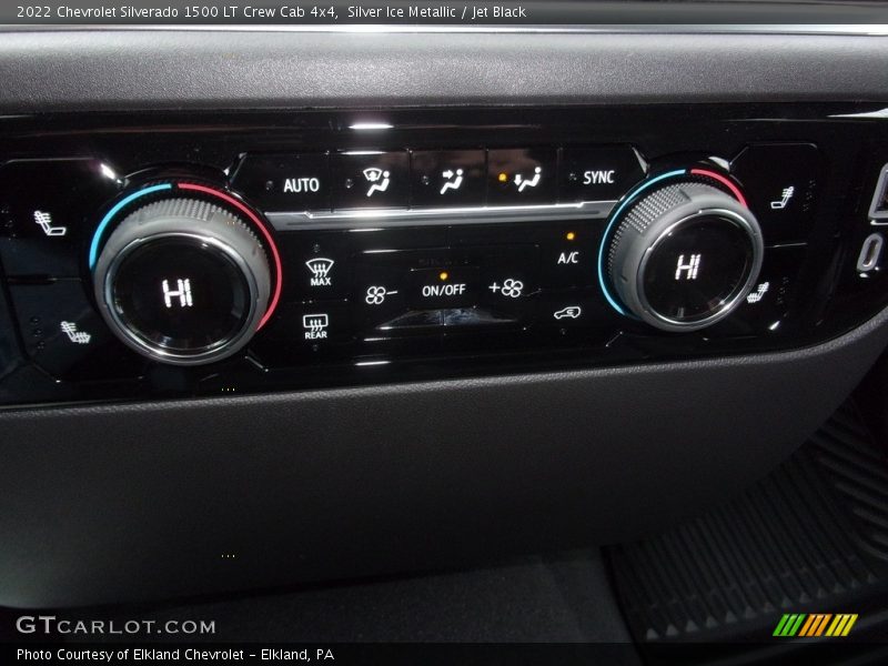 Silver Ice Metallic / Jet Black 2022 Chevrolet Silverado 1500 LT Crew Cab 4x4