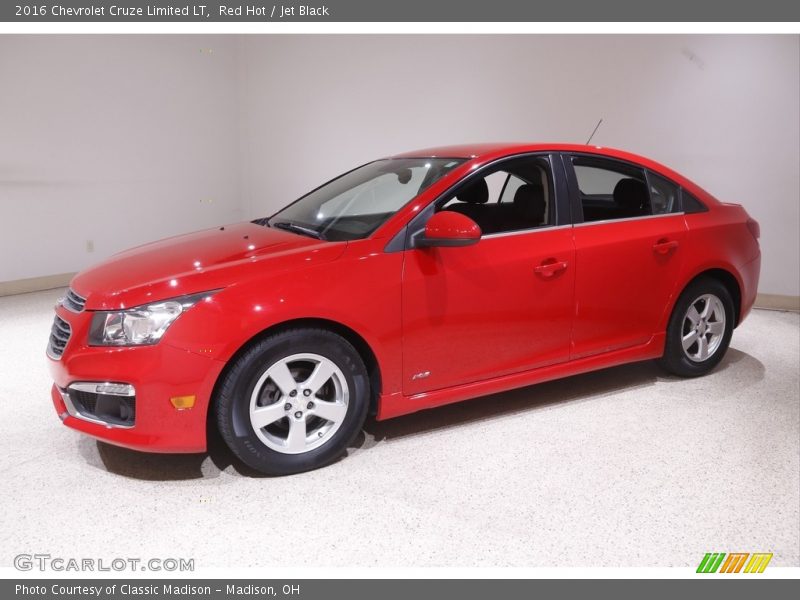 Red Hot / Jet Black 2016 Chevrolet Cruze Limited LT