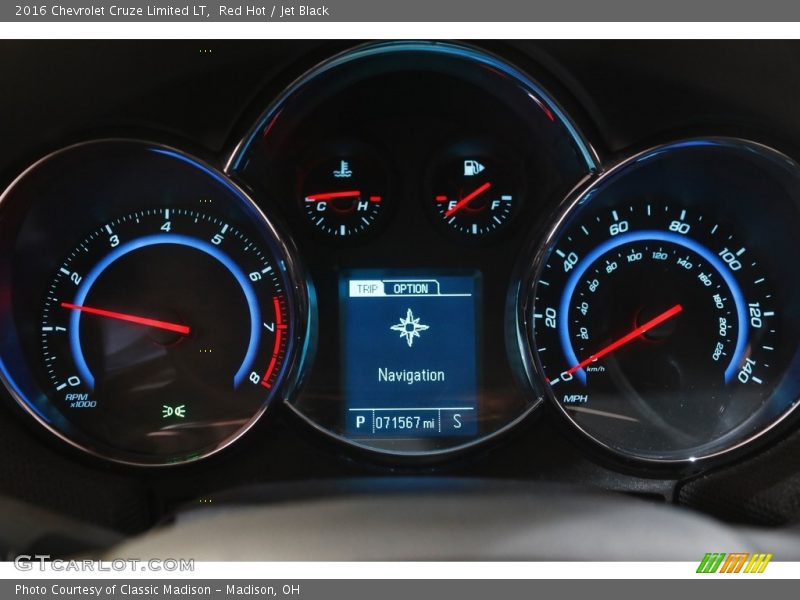 Red Hot / Jet Black 2016 Chevrolet Cruze Limited LT