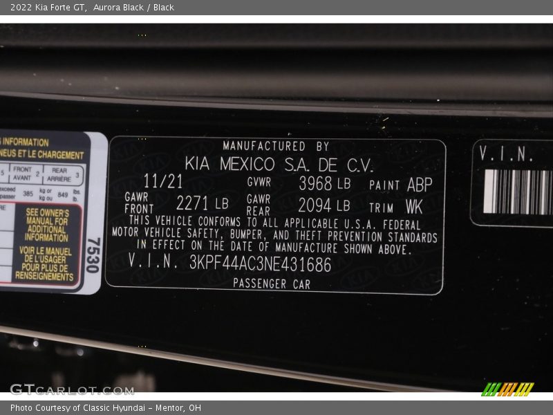 Aurora Black / Black 2022 Kia Forte GT